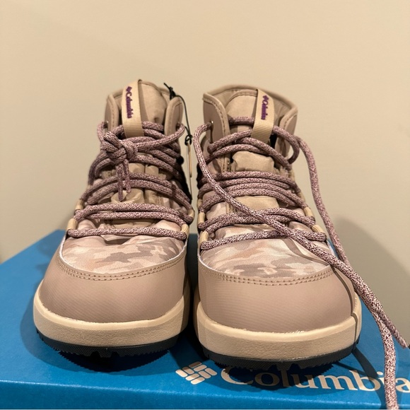 Columbia winter boots SLOPESIDE VILLAGE" OMNI-HEAT MID - Picture 9 of 10